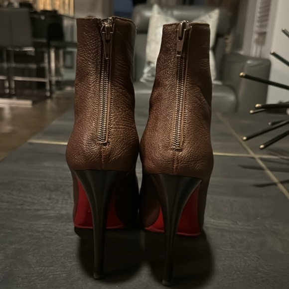 Christian Louboutin Arielle Talon 120 Nappa Booties SZ. 38 - Picture 5 of 7